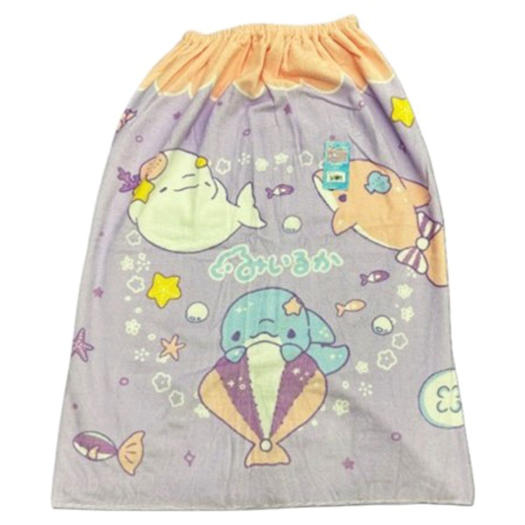 商品仕様【サイズ】約80×120cm【素材】綿100%【仕様】21/1シャーリング染料プリント＋スナップボタン＋記名ネーム【生産国】中国特記事項※画像はあくまでも商品イメージになります。実際の商品と色や仕様が異なる場合がありますので、予め御了承ください。 ※メーカー希望小売価格はメーカーカタログに基づいて掲載しています。
