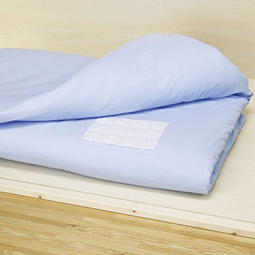 小久保工業所 カラリン 除湿シート ふとん・座ぶとん用 1個 除湿 消臭 シート シリカゲル 湿気 繰り返し使える 日本製