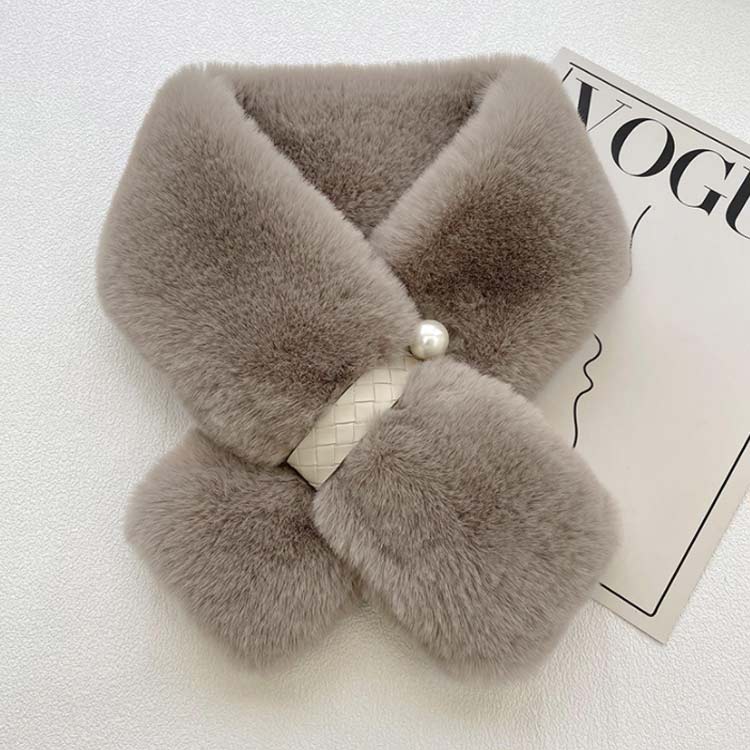 フェイクファー マフラー スヌード パール付き ティペット レディース ネックウォーマー 防寒 あったか 秋冬 ファー もこもこ 無地 定番 大人可愛い おしゃれ シンプル きれいめ 上品 保温 暖かい ボリューム 差し込み 小顔効果 女性 着物 成人式 通勤 通学 秋 冬