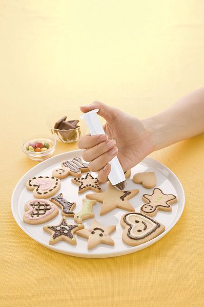 Rakuten - 【SS期間中10%OFF】貝印 KAI スタンド付 チョコレート 絞り器 Kai House Select DL-6317