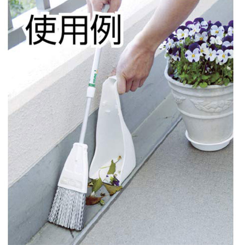 プチチリトーレ ベランダ用 AZ190-ver ホウキ ほうき しりとり 塵取り 便利グッズ セット おそうじ そうじ 簡単 玄関 ベランダ 部屋 コンパクト 屋外 清潔 取り外し ほこり 清掃 amart2-10001275 everystyle神戸 サンプル画像2