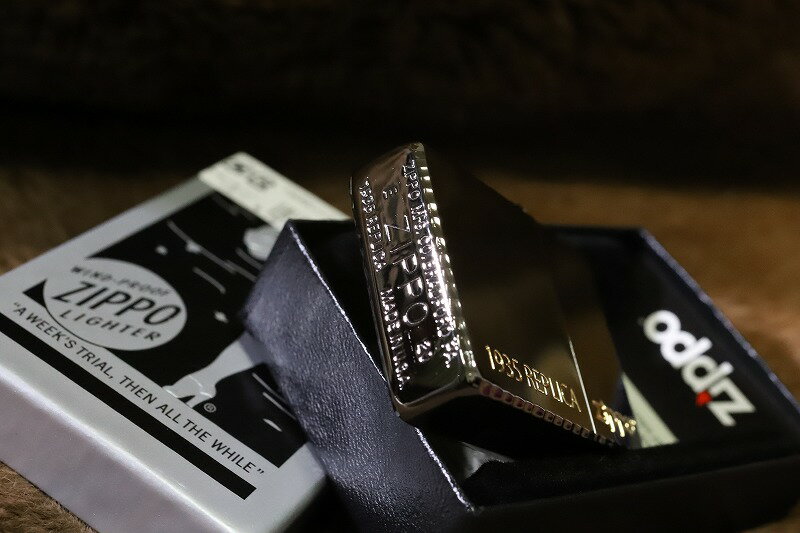 シンプルロゴ Zippo クラシックで ブラック コーナーカット クラシックで 黒 ブラック ジッポ 大人っぽい 1935年の形を再現 復刻レプリカならではのカッコイイジッポ 1935レプリカ 人気 かっこいい ライター ブランド プレゼント 大人っぽい 1935bk 雑貨屋 Amaterasu