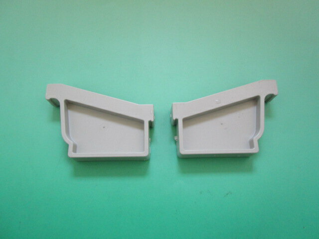 PC50　止り　止まり　左右一組　 MQC1635　パナソニック雨樋　パールグレー（しろ）