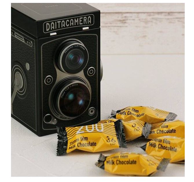 カルディ　レフレックスカメラ缶チョコレート　黒色
