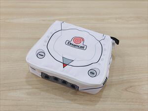 セガハードゲーム機がポーチになっちゃったよ！ Dreamcast(本体)