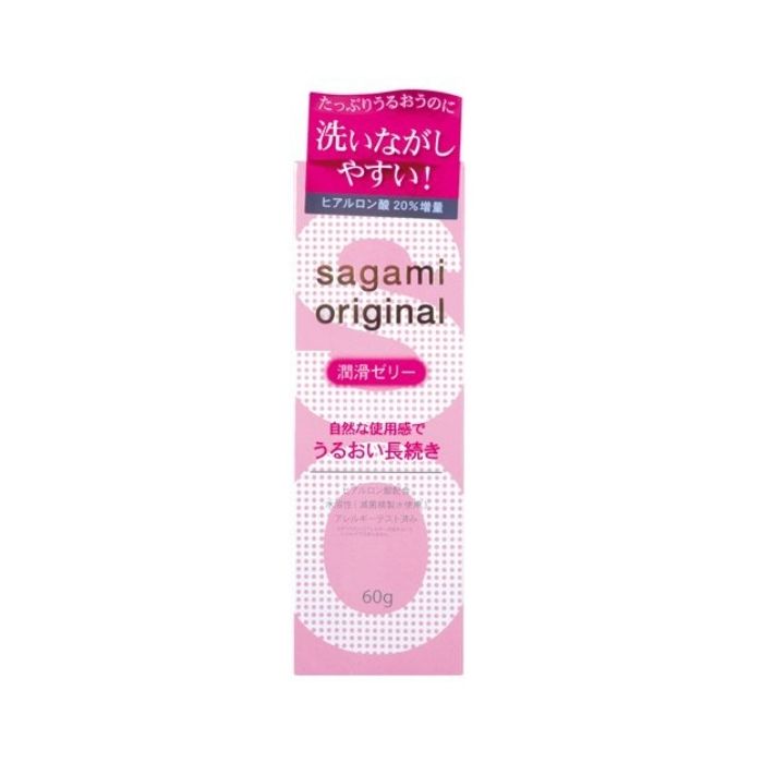 商品名：サガミ サガミオリジナル 潤滑ゼリー 容量：60g ・するする軽やかにのび、べとつきません ・水溶性ですので、水またはぬるま湯で簡単に洗い流せます ・無臭・無色透明 ・殺菌精製水使用 ・アレルギーテスト済み※全ての人にアレルギーが起きないというわけではありません ・ホルモン剤及び刺激のある化学成分は使用しておりません ・たっぷり使える60g入り ※相模ゴム工業独自開発製品 原産国：日本 メーカー名：相模ゴム工業株式会社 JAN：4974234996513 sagami サガミ 潤滑ゼリー 潤滑剤 デリケートゾーン用 ヘルスケア AHJ東亜未来株式会社 　　　　　06-6531-3320 ------------------------------------------------------------------------ ≪関連キーワード≫ 潤滑ローション 女性 日本製 ローション 違和感 ボディマッサージジェル 潤滑剤 うるおい 無添加 ボディマッサージジェル 潤滑剤ゼリー 女性用 メンズ 潤い不足 保湿ケア 洗い流し簡単 リンパマッサージ リューブゼリー 妊活 ゼリー 温感 マッサージ 潤い ギフト ブランシークレット 使い方 バレない コンビニ 薬局 安全 おすすめ 塗る場所 更年期 女性用 代用品 オカモト ルナ 注入タイプ サガミ セット ホット 男性用 口に ローション違い 人気ランキング 業務用 プレペア お試し 個包装 バラ売り -------------------------------------------------------------------------