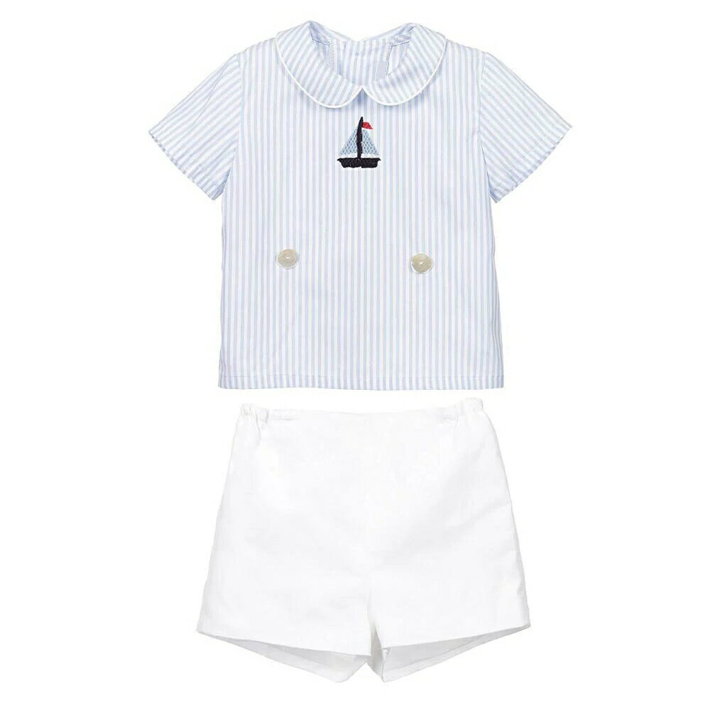 爽やかすぎるマリンセットアップをお届け。 スマートなヨット柄と、爽やかなブルー、白のパンツが かっこいいイチオシアイテムです。 ズボンにはゴムが入っているので調整可能です。 シャツだけ、ズボンだけでも着用できます。 お祝いなどにもピッタリで...