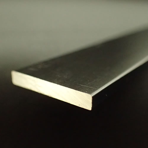 乐天商城 - 【法人限定】 フラットバー 3.0×20×4000mm ブラック アルミ型材 アルミ形材 アルミ建材 アルミ汎用 アルミ材 アルミ アムキャン amcan