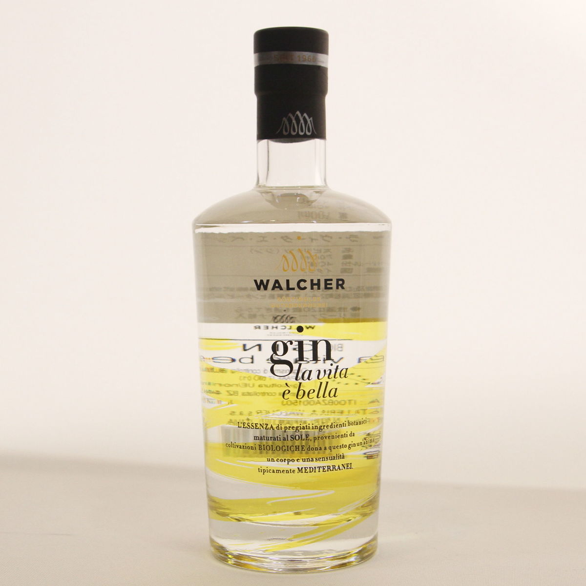 ジン　イタリア産　”ラ ヴィータ エ ベッラ”　GIN ” La vita e bella " Trentino-Alto adige　ヴァルヒャー（Walcher）700ml　イタリア　スピリッツ　ドライジン　クラフトジン　40%