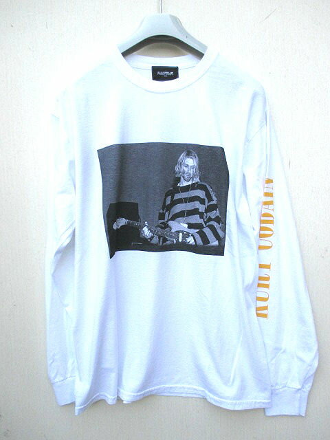 HALFMAN USAハーフマン×KURT COBAINカートコバーンPLAY THE GUITAR ロンT　white