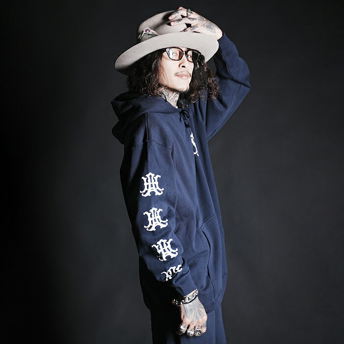 AMERICANWANNABEアメリカンワナビー/「TRADEMARKL/STEE」プリントL/STEE/MEN'Sメンズ/Tシャツ/ロンT/クルーネック/スリーブ/ロゴ/長袖/カジュアル/ストリート/アメカジ/限定