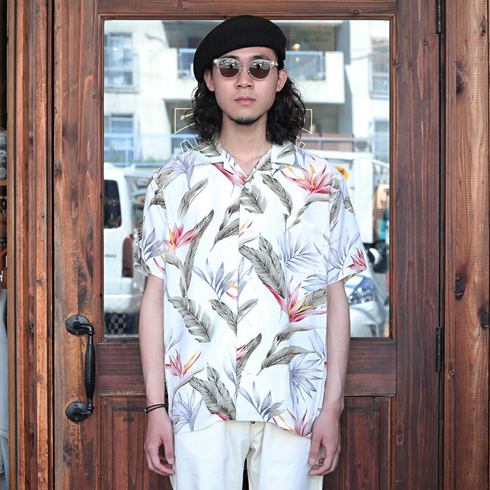 TROPHY CLOTHING トロフィークロージング / 「Duke Hawaiian S/S Shirt / WHITE」ハワイアンS/Sシャツ / TR24SS-407 / MEN'S メンズ / シャツ / 半袖 / レーヨン / 開襟 / オープンカラー / 総柄 / アロハ / カジュアル / アメカジ / ストリート