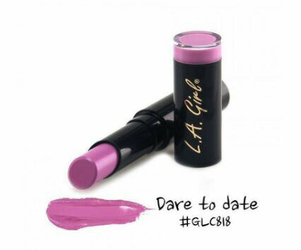 L.A. GIRL Matte Flat Velvet LipstickL.A. GIRL マットフラットベルベット リップスティック [GLC818 Dare to Date デアトゥーデート]