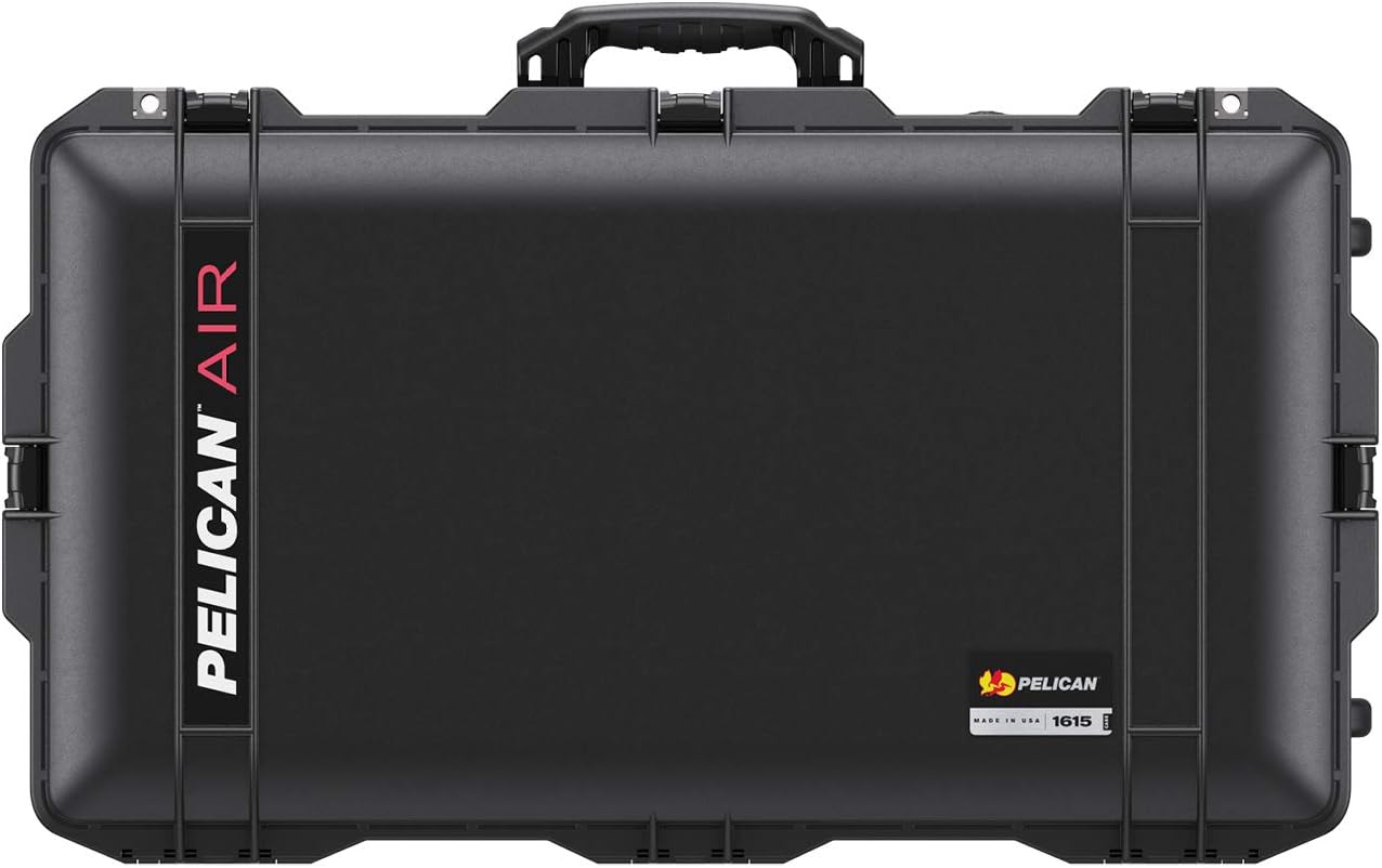 �ڥꥫ�� ������ 1615 ������ �ե������դ� [�֥�å�] Pelican Air 1615 Case with Foam [Black] 016150-0001-110