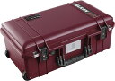 ペリカン エアー 1535 トラベルケース 機内持ち込み手荷物 [レッド] Pelican Air 1535 Travel Case Carry On Luggage [Red] 015350-0080-175