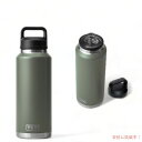 ＜限定カラー＞YETI Rambler 46 oz Bottle With Chug Cap Camp Green / イエティ ランブラー 46oz ボトル チャグキャップ付き