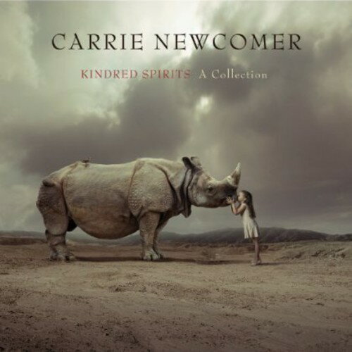 2012/11/13 発売輸入盤レーベル：ROUNDER / UMGD収録曲：(キャリーニューカマー)Rounder Records releases a compilation of Carrie Newcomers music entitled KINDRED SPIRITS: A COLLECTION. This generous collection of 19 songs draws from Newcomers catalogue of 12 Rounder Records releases. It also includes two previously unreleased songs, two songs from her special hunger benefit project (Everything is Everywhere) featuring Indian classical sarod masters Amjad Ali Khan, Ayaan and Amaan Ali Khan, as well as two currently unavailable live recordings.