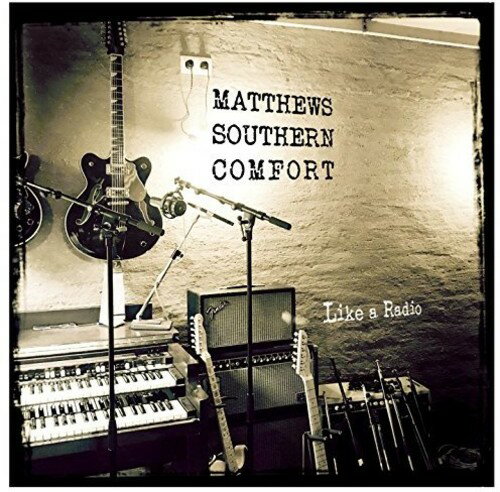 2018/3/9 発売輸入盤レーベル：MADE IN GERMANY MUSI収録曲：(マシューズサザンコンフォート)Matthews Southern Comfort is back again! In a new and younger line-up, the album of the singer/songwriters is at the cutting edge - it sounds fresh, absolutely modern and innovative. The concept of the band's founder Iain Matthews is fully working: The musical skills of the new members, their engagement as well as their unbridled joy of playing are unparalleled and the polyphonic flowing vocal harmonies evoke the original version of the band. In autumn 1970, MSC's cover of Joni Mitchell's "Woodstock" became a hit all around the world and everybody talked about it. In their self-titled debut album nearly the complete crew of Fairport Convention took part (Richard Thompson, Gerry Conway, Ashley Hutchings and Simon Nicol supported by the pedal steel guitarist Gordon Huntley). After two further albums, "Second Spring" and "Later That Same Year", Iain Matthews left the band to look for new creative ways. The new album "Like A Radio" contains 15 tracks and sounds like a touching statement for an unstoppable restart of MSC, somewhere between traditional British folk-rock and Americana. In 2018, Matthews Southern Comfort will tour around the world and play festivals in summer.