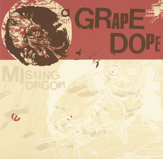 トータスのドラマーとしても知られるジョン・ヘーンドンのプロジェクト。トライバル・ビート、ダブ、ブレイクビーツ、エレクトロニカなど、トラック・メイカーとしての才覚を感じさせる。サリー・ティムズ、キャスリン・フレイジャー、ドーズ・ワンも参加。(行)【品番】　PCD-4266【発売日】　2003年05月10日【収録内容】(1)Action:Showered Us(2)When You Crash and Burn(3)Red Hat Attack(feat.Dose One)(4)Inaction:Shadowed Us(5)I'll Spread It(6)Hellz Bellz【関連キーワード】ア・グレイプ・ドープ|ア・グレイプ・ドープ|ミッシング・ドラゴンズ|アクション・シャワード・アス|ホエン・ユー・クラッシュ・アンド・バーン|レッド・ハット・アタック|インアクション・シャドウド・アス|アイル・スプレッド・イット|ヘルツ・ベルズ