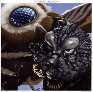 『ゴジラ伝説』シリーズ第5弾。巻上公一率いるノンジャンル・バンド、ヒカシューと前衛ジャズ・シーンで活躍する3名のホーン奏者、そしてチャラン・ポ・ランタンが、伊福部昭の音楽に潜む爆発的エネルギーとスラヴ的哀愁を余すところなく表現している。【品番】　KICC-1386【JAN】　4988003508388【発売日】　2017年09月20日【収録内容】〈1.Godzilla〉(1)船上の音楽(2)ゴジラ出現(3)メカゴジラ〈2.KingKong〉(4)巨大なる魔神(5)空輸作戦(6)魔神の叫び(7)熱海城決戦〈3.Radon〉(8)托卵(9)ラドン出現(10)追撃(11)ラドン対ガルーダ〈4.Huge dragon〉(12)黒部谷(13)キングギドラ出現(14)メーサー殺獣光線車(15)神聖ムウ帝国亡国歌〈5.Mothra〉(16)モスラの歌(17)インファント島(18)聖なる泉(19)マハラモスラ(20)モスラ対ゴジラ〈6.Godzilla resurrection〉(21)rehe tapne ene(22)レクイエム(23)ゴジラ復活(24)怪獣大戦争【関連キーワード】ゴジラ・デンセツ・5|センジョウノ・オンガク|ゴジラ・シュツゲン|メカゴジラ|キョダイナル・マジン|クウユ・サクセン|マジンノ・サケビ|アタミジョウ・ケッセン|タクラン|ラドン・シュツゲン|ツイゲキ|ラドン・タイ・ガルーダ|クロベダニ|キングギドラ・シュツゲン|メーサー・サツジュウ・コウセンシャ|シンセイ・ムウ・テイコク・ボウコクカ|モスラノ・ウタ|インファントトウ|セイナル・イズミ|マハラ・モスラ|モスラ・タイ・ゴジラ|レヘ・タプネ・エネ|レクイエム|ゴジラ・フッカツ|カイジュウ・ダイセンソウ