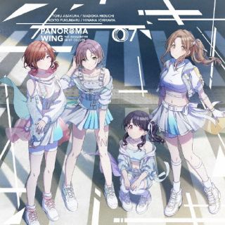 シャニマスのキャラクター・ソング・シリーズ『PANOR@MA WING』の第7弾は、4人組ユニット"ノクチル"の3rdシングル。アーバンなミドル・ナンバー「Catch the Breeze」などの楽曲に加え、ドラマ・パートも楽しめる。【品番】　LACM-24257【JAN】　4540774242573【発売日】　2022年10月12日【収録内容】(1)Catch the Breeze(2)アスファルトを鳴らして(3)虹の行方(ノクチルVer.)(4)スペシャルオーディオドラマ「夜の海に浮かぶ」(5)Catch the Breeze(Off Vocal)(6)アスファルトを鳴らして(Off Vocal)【関連キーワード】ノクチル|ノクチル|アイドルマスター・シャイニー・カラーズ・ジ・アイドルマスター・シャイニー・カラーズ・パノラマ・ウィング・07|キャッチ・ザ・ブリーズ|アスファルトヲナラシテ|ニジノユクエ|スペシャルオーディオドラマ・ヨルノウミニウカブ|キャッチ・ザ・ブリーズ|アスファルトヲナラシテ