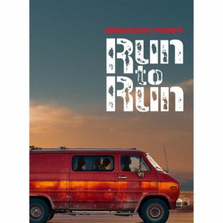 韓国のロック・バンド、Dragon Ponyによる日本1st EP。Run to Run=走る続けるをコンセプトに、韓国で培ってきた経験と情熱をそのまま日本へと持ち込んだ一枚で、前に進むエネルギーが詰まっている。【品番】　WPCL-13763【JAN】　4943674452910【発売日】　2026年06月10日【収録内容】(1)Run to Win(2)Stand Together(3)One Light， One Time(4)Break the Chain(5)Look Back【関連キーワード】Dragon Pony|ドラゴン・ポニー|ラン・トゥ・ラン|ラン・トゥ・ウィン|スタンド・トゥギャザー|ワン・ライト・ワン・タイム|ブレイク・ザ・チェイン|ルック・バック