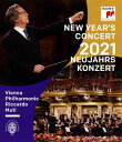 ウイーン・フィルの毎年恒例となっている1月1日のニューイヤー・コンサートを映像化。3年ぶり6回目の登場となる巨匠リッカルド・ムーティが、華麗なるワルツとポッカを新鮮味たっぷりに披露する。【品番】　SIXC-37【JAN】　4547366486490【発売日】　2021年02月17日【収録内容】(1)オープニング(2)ウィーン・フィル楽団長 ダニエル・フロシャウアーの挨拶〈第1部〉(3)オペレッタ「ファティニッツァ」〜ファティニッツァ行進曲(スッペ)(4)ワルツ「音波」op.148(ヨハン・シュトラウス2世)(5)ニコ殿下のポルカop.228(ヨハン・シュトラウス2世)(6)ポルカ・シュネル「憂いもなく」op.271(ヨーゼフ・シュトラウス)(7)オペレッタ「抗夫長」のモティーフによる〜ワルツ「抗夫ランプ」(ツェラー)(8)オペレッタ「キスのリハーサル」のモティーフによる〜ギャロップ「贅沢三昧」(ミレッカー)〈第2部〉(9)歌付き喜劇「詩人と農夫」序曲(スッペ)(10)ワルツ「バーデン娘」op.257(コムザーク)(11)「マルゲリータ・ポルカ」op.244(ヨーゼフ・シュトラウス)(12)「ヴェネツィア人のギャロップ」op.74(ヨハン・シュトラウス1世)(13)ワルツ「春の声」op.410(ヨハン・シュトラウス2世)(143)ポルカ・フランセーズ「クラップフェンの森で」op.336(ヨハン・シュトラウス2世)(15)「新メロディ・カドリーユ」op.254(ヨハン・シュトラウス2世)(16)皇帝円舞曲op.437(ヨハン・シュトラウス2世)(17)オペレッタ「女王のレースとハンカチーフ」のモティーフによる〜ポルカ・シュネル「恋と踊りに夢中」op.393(ヨハン・シュトラウス2世)〈アンコール〉(18)狂乱のポルカop.260(ヨハン・シュトラウス2世)(19)リッカルド・ムーティの新年の挨拶(20)ワルツ「美しき青きドナウ」op.314(ヨハン・シュトラウス2世)(21)ラデツキー行進曲op.228(ヨハン・シュトラウス1世/ウィーン・フィル編)(22)エンディング・クレジット【関連キーワード】ヨハン・シュトラウス1世|ヨハン・シュトラウス2世|ウィーン・フィルハーモニー管弦楽団|コムザーク|カール(・ヨハン・アーダム)・ツェラー|フランツ・フォン・スッペ|カール・ミレッカー|ヨーゼフ・シュトラウス|リッカルド・ムーティ|ヨハン・シュトラウスJ1|ヨハン・シュトラウス・2セイ|ウィーン・フィルハーモニー・カンゲンガクダン|コムザーク|カール・ヨハン・アーダム・ツェラー|フランツ・フォン・スッペ|カール・ミレッカー|ヨーゼフ・シュトラウス|リッカルド・ムーティ|ニュー・イヤー・コンサート・2021|オープニング|ウィーン・フィル・ガクダンチョウ・ダニエル・フロシャウアーノ・アイサツ|オペレッタ・ファティニッツァ・ファティニッツァ・コウシンキョク|ワルツ・オンパ・OP0148|ニコデンカノ・ポルカ・OP0228|ポルカ・シュネル・ウレイモナク・OP0271|オペレッタ・コウフチョウノ・モティーフニヨル・ワルツ・コウフ・ランプ|オペレッタ・キスノ・リハーサルノ・モティーフニヨル・ギャロップ・ゼイタクザンマイ|ウタツキ・キゲキ・キカゲキ・シジント・ノウフ・ジョキョク|ワルツ・バーデンムスメ・OP0257|マルゲリータ・ポルカ・OP0244|ヴェネツィアジンノ・ギャロップ・OP0074|ワルツ・ハルノ・コエ・OP0410|ポルカ・フランセーズ・クラップフェンノ・モリデ・OP0336|シンメロディ・カドリーユ・OP0254|コウテイ・エンブキョク・OP0437|オペレッタ・ジョオウノ・レースト・ハンカチーフノ・モティーフニヨル・ポルカ・シュネル・コイト・オドリニ・ムチュウ・OP0393|キョウランノ・ポルカ・OP0260|リッカルド・ムーティノ・シンネンノ・アイサツ|ワルツ・ウツクシキ・アオキ・ドナウ・OP0314|ラデツキー・コウシンキョク・OP0228|エンディング・クレジット