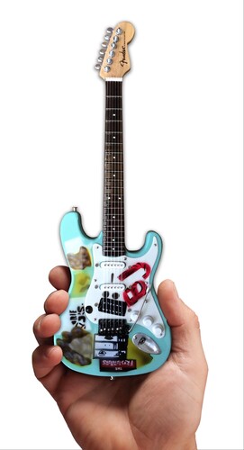 【新品】Axe Heaven Billie Joe Armstrong 70's BJ Blue Mini Guitar Replica Collectible BJ-505 (ミ..