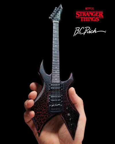 �ڿ��ʡ�Axe Heaven Official Netflix - Stranger Things - Eddie's Guitar BC Rich NJ Warlock Mini Guitar Replica Collectible BC-580 (�ߥ˥��奢������/���ȥ�󥸥㡼�����󥰥�/���ǥ���)��F2022/7/22ȯ���