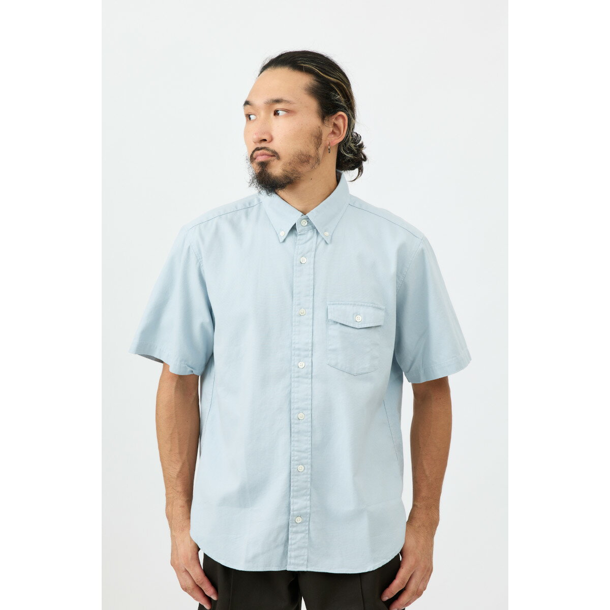 【 4色展開 日本製 】 BIG MIKE / ビッグマイク OX FLAP POCKET S/S BD SHIRTS ［ 102025601 ］ オックスフォード ボタンダウンシャツ 半袖シャツ フラップポケット 無地 ワークシャツ シャツ 経年変化 メンズ レディース ストリート アメカジ ワーク スケーター バイカー