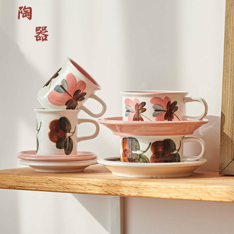 マグカップ コップ コーヒーカップ 取っ手付き 2点セット カップマット 250ml 陶器 耐熱 耐冷 軽い セラミックス 焼き物 シンプル レトロ おしゃれ 食洗機 電子レンジ対応 食器 コーヒー ラテ お茶 家庭用 プレゼント ギフト 贈り物 記念日