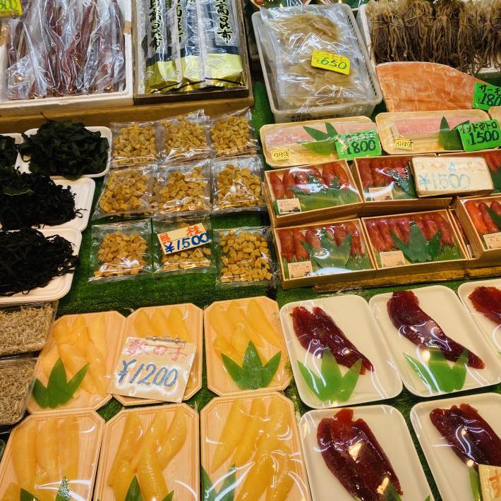 送料無料　アメ横丸茂三代目古川賢治お任せ詰め合わせセット　鮭切り身は必ず入る　沖縄+800円