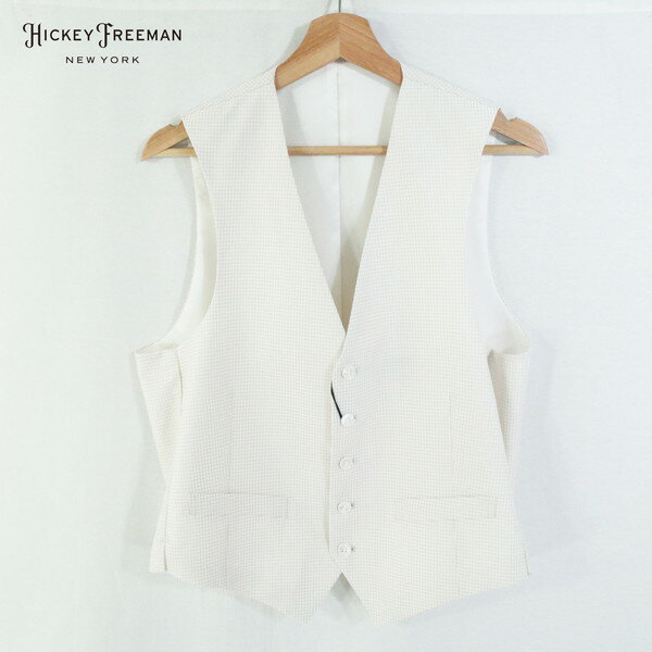 商品説明 生産国 日本 サイズ AB5(チェスト96 ウエスト86 身長170) 素材 シルク100% 裏地 キュプラ カラー ライトベージュ(画像にてご確認ください) 採寸 肩幅：35cm 着丈：54.5cm 胸周り：104cm(脇下) ...