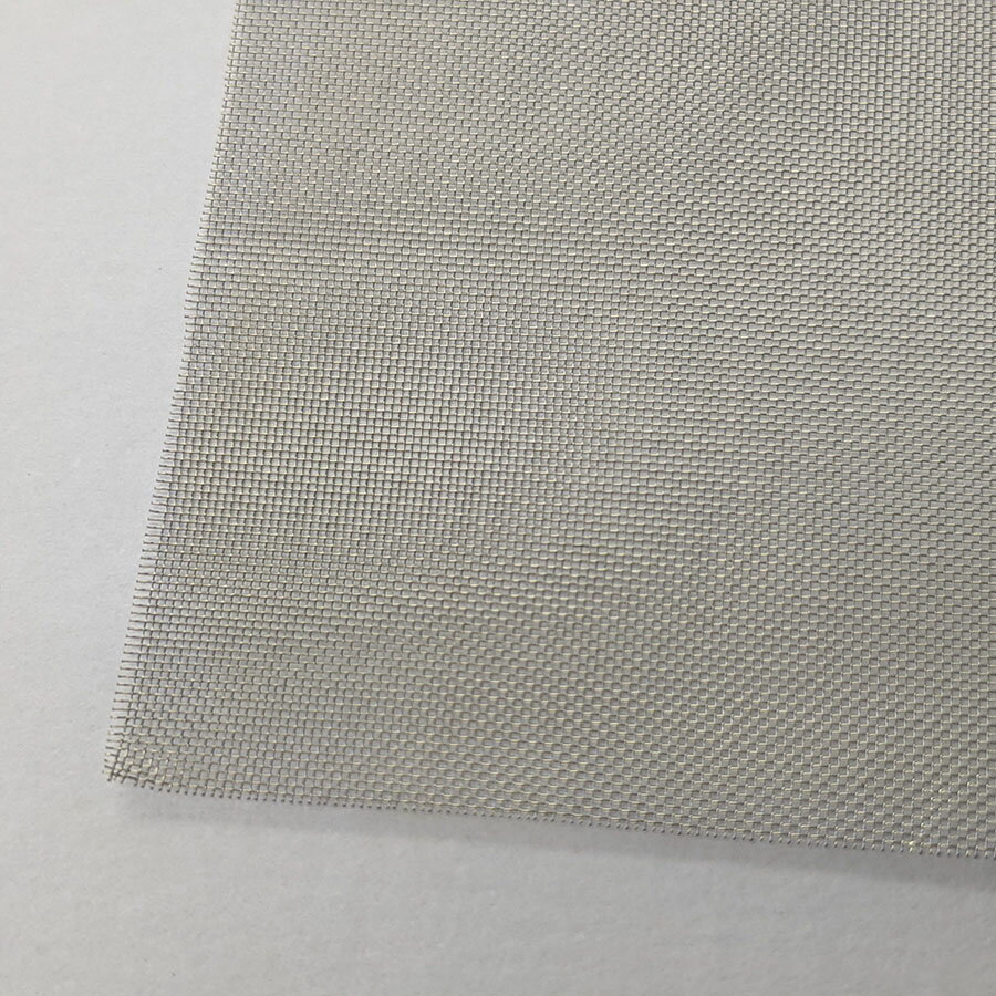 透視性シールドメッシュ50dB 　幅1060mm×1m 対応電磁波：50dB サイズ：1060mm×1m メッシュ 金網 【送料無料】