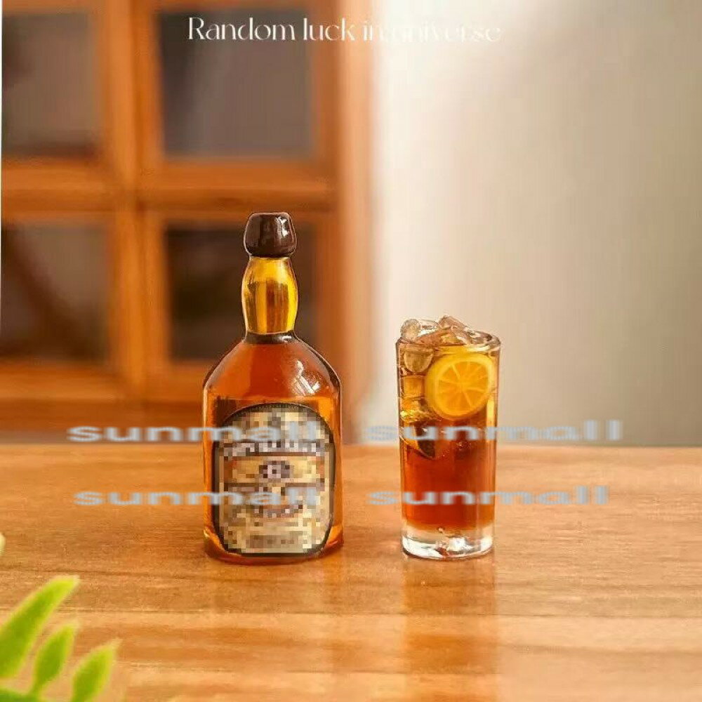 90000612【1セット2点販売】ミニチュア ドリンクセット ガラス風ボトル＆グラス ミニチュア雑貨 ドールハウス小物 ミニチュア撮影小物 手のひらサイズ ジオラマ小物 レジン製ミニチュア