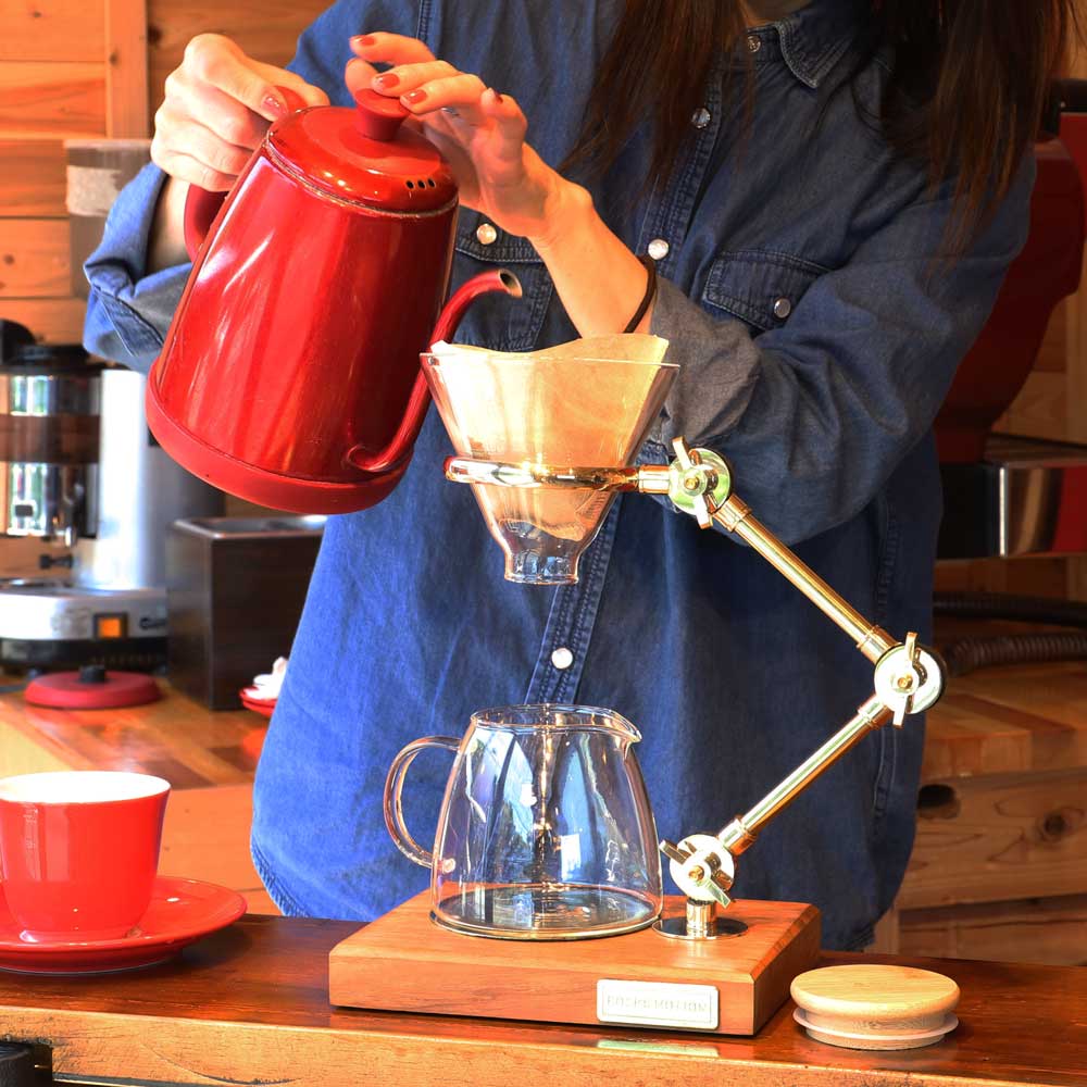 贅沢に優雅な時間|真鍮製コーヒースタンドセット|珈琲ドリッパー|夏はアイスコーヒー