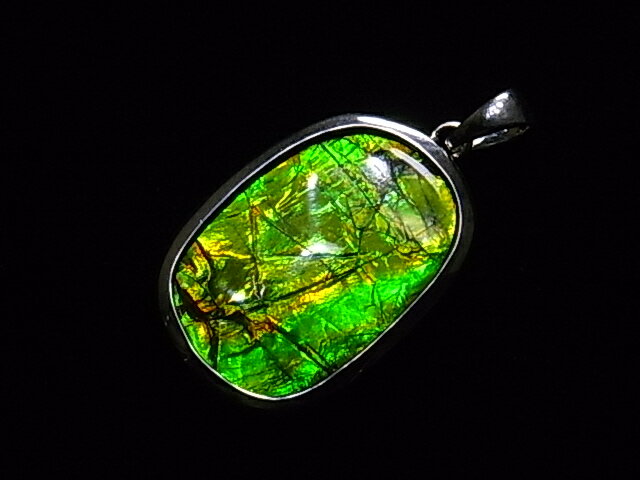 アンモライトシルバーフリーフォームペンダントトップ