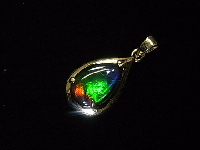 K14アンモライトペンダントトップ（14金枠使用）