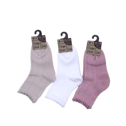 ヘリボーンルミー柄です。JANコード : 4979073130883商品番号 : NR0088B【生産国】日本製【素材】綿、アクリル、その他【商品サイズ】13cm-18cm?2歳〜6歳用?ヘリボーンルミー柄です。 備考お取り寄せにお時間を要する場合がございます。ご注文後のキャンセルはお受けする事が出来ませんので予めご了承くださいませ。ご利用のモニタにより、実際の商品と写真の色合いが若干異なる場合があります。靴下