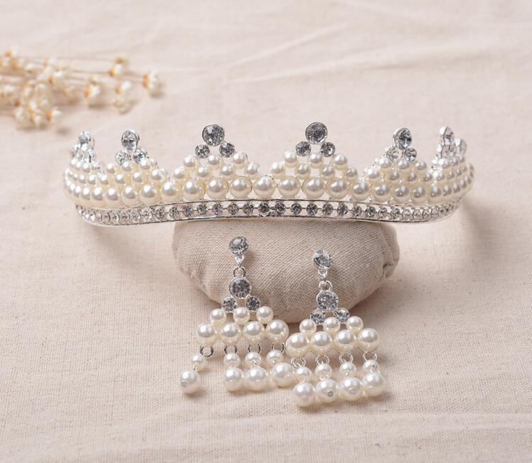 送料無料★ピアスorイヤリング&ティアラの2点ジュエリーセット ブライズメイド