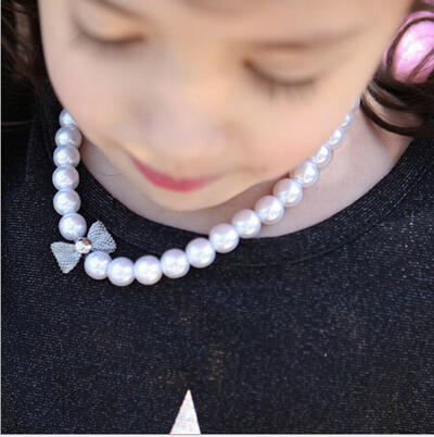 キッズパールネックレス 子供 アクセサリーブライズメイドプレゼントクリスマス