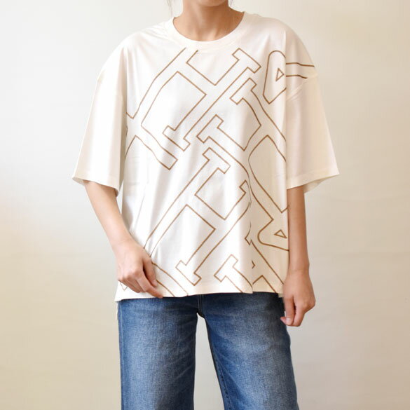 ヘルノ（HERNO）H刺繍ロゴ 半袖Tシャツ(hn060)(JG000306D)