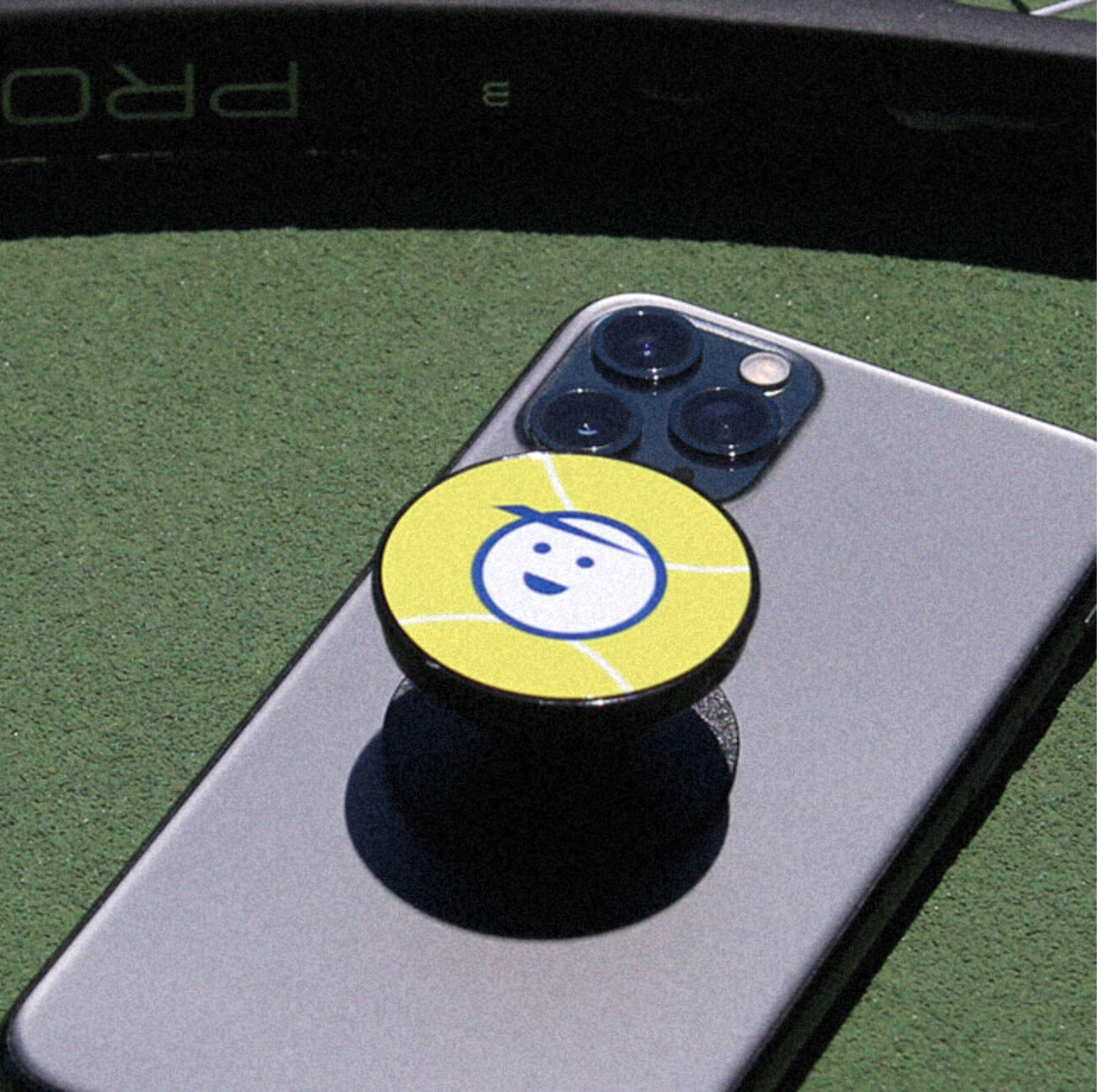 「プレゼントにもピッタリ♪」「全3種」After Tennis(アフターテニス) サークルボーイズ スマホグリップ トック スマホ スタンド (22y4m)[次回使えるクーポンプレゼント] 2