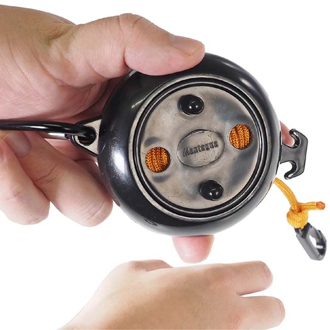 【ブラックフライデー2BUY 8%OFF】【物の吊り下げに便利!】Montagna(モンターナ) マルチリールロープ 収納簡単リールロープ 約7.5m HAC3...