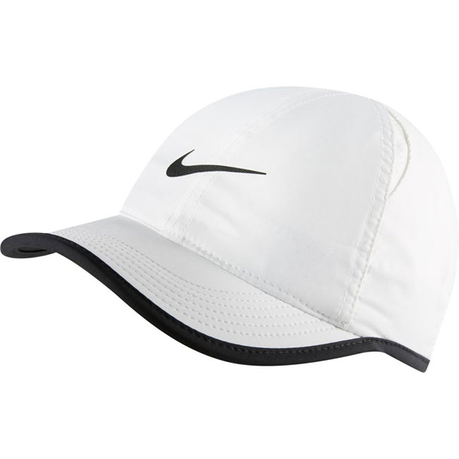 決算セール10%OFFクーポン！ナイキ(NIKE) ジュニア(ユニセックス) フェザーライト アジャスタブル キャップ 739376-100 ホワイト×ブラック(20y8mトレーニング)[次回使えるクーポンプレゼント]