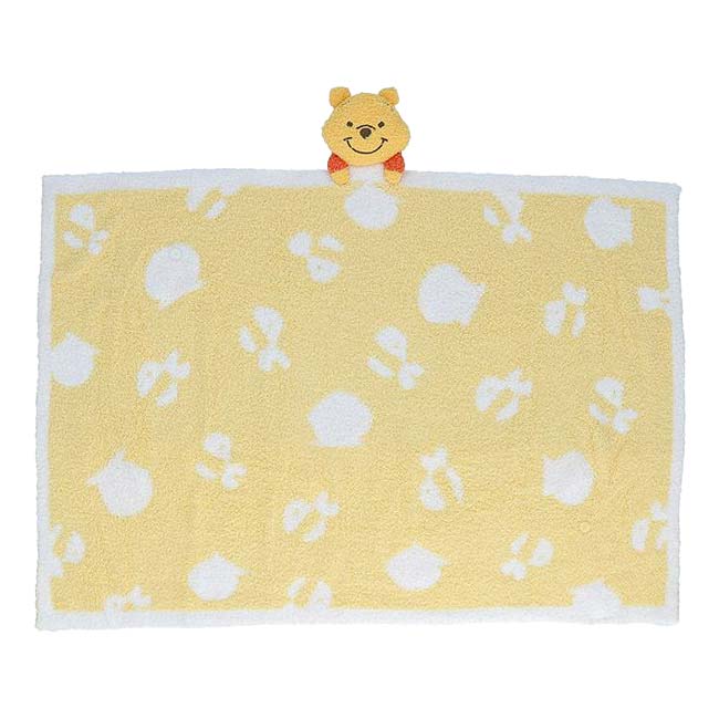 SPEC カラーフラッフィーハニー(イエロー×ホワイト) サイズ約70×100cm ※マスコット部含まず 素材ポリエステル100% 原産国/製造国中国 仕様・特徴折り畳んで収納するとキャラクターがひざ掛けを被って寝ているかのようになるブランケットです。 ・ニット生地でもちもちしたひざ掛 ・室内や車内、オフィスなどで膝にかけて防寒対策 ・夏場の冷房の温度調整としても使用可能 ※ブラケット以外のインテリア用品等は撮影用です。付属しません。 メーカー希望小売価格はメーカーサイトに基づいて掲載しています