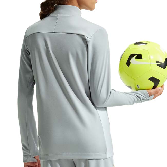 アミュゼスポーツの＼14日〜23日最大1500円OFFクーポン／ナイキ(NIKE) 2026 SP ジュニア アカデミー Dri-FIT ロングスリーブ 1／4ジップ サッカードリル 長袖トップ HJ3721-077 Lスモークグレー×BK×WH(26y1mサッカー)[次回使えるクーポンプレゼント]｜アングル2
