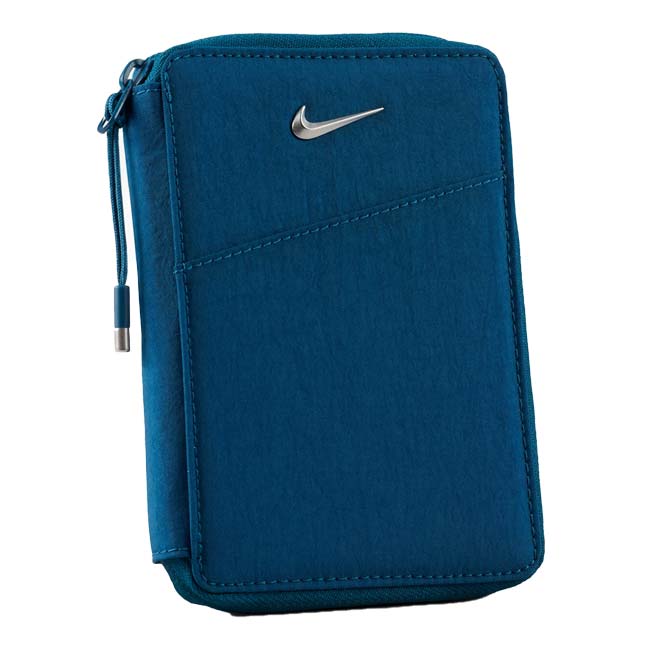 乐天商城 - ＼8日20時〜11日10時まで8％OFFクーポン／ナイキ(NIKE) ユニセックス AURA オーラ トラベルウォレット アクセサリポーチ TR0002-408 ブルーフォース×シルバー(26y1m)[次回使えるクーポンプレゼント]