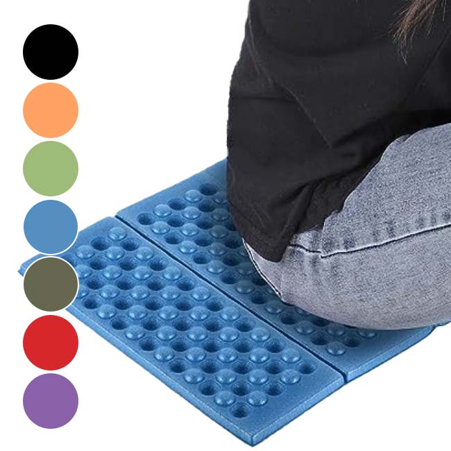 樂天商城 - ＼最大1500円クーポン！22日〜27日10時まで／【アウトドアやスポーツ観戦に】 折りたたみ式フォームシートクッション 28×38cm 釣り キャンプ ハイキング ビーチ BBQ TE439941(26y3m)[次回使えるクーポンプレゼント]