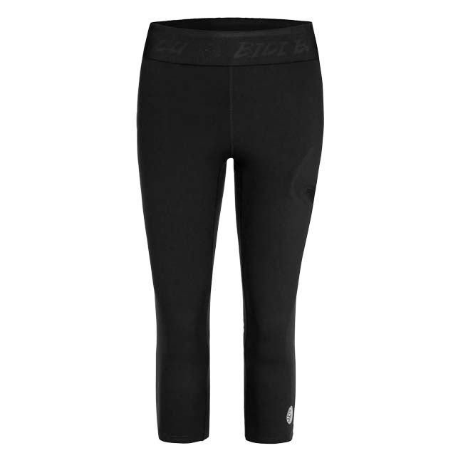 SPEC カラーブラック(200) サイズEU-XS／JP-S、EU-S／JP-M、EU-M／JP-L、EU-L／JP-XL 素材リサイクルポリエステル81%、ポリウレタン19% ポケットの有無あり 名称BIDI BADU Crew 2.0 Tight Women 原産国/製造国中国 仕様・特徴優れた柔軟性と耐久性を実現し試合中、常に自由な動きを可能にするカプリパンツです。 ・前面左裾にメーカーロゴ ・ウエストはゴムのみ ・ポケットあり ・試合やトレーニングセッションなどテニスの過酷な使用に耐えるように設計 ※パンツ以外の衣類等は撮影用です。付属しません。 注意【サイズについて】 掲載のサイズ表をご確認の上、お手元のウェアと比べて頂きご購入されることを強くお勧めいたします。 【商品の仕様について】 ※ロゴや生地の色・質感など予告なく仕様が異なる場合がございます。 【メール便ご利用の注意】 メール便での発送は厚さ大きさの規定がございますため、厚みのあるパッケージは中身を出し、帽子などの立体的な商品は平らに成型しての発送となります。 また、代金引換・日時指定できません。予めご了承ください。 型崩れ・パッケージなどを気になされる場合は[宅配便]をご選択ください。 メーカー希望小売価格はメーカーサイトに基づいて掲載しています パンツ サイズ EU-XS／JP-S EU-S／JP-M EU-M／JP-L EU-L／JP-XL ウエスト(cm) 68 72 76 - 股上(cm) 28 29 30 - 股下(cm) 42 43 44 - すそ幅 (cm) 15 15 16 - わたり幅(cm) 22 23 24 -